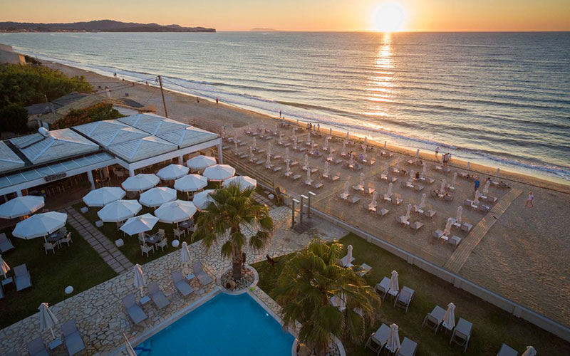 ACHARAVI BEACH HOTEL 4*